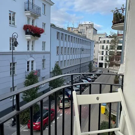 11 Apartment *