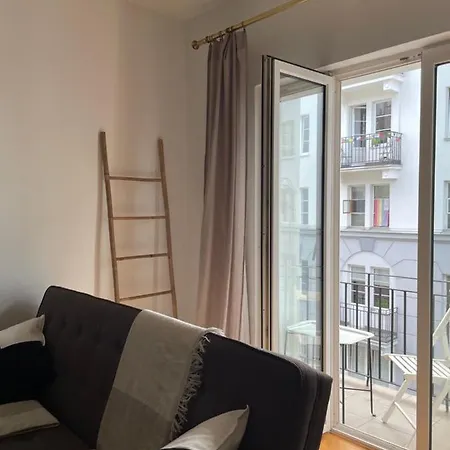 11 Apartment